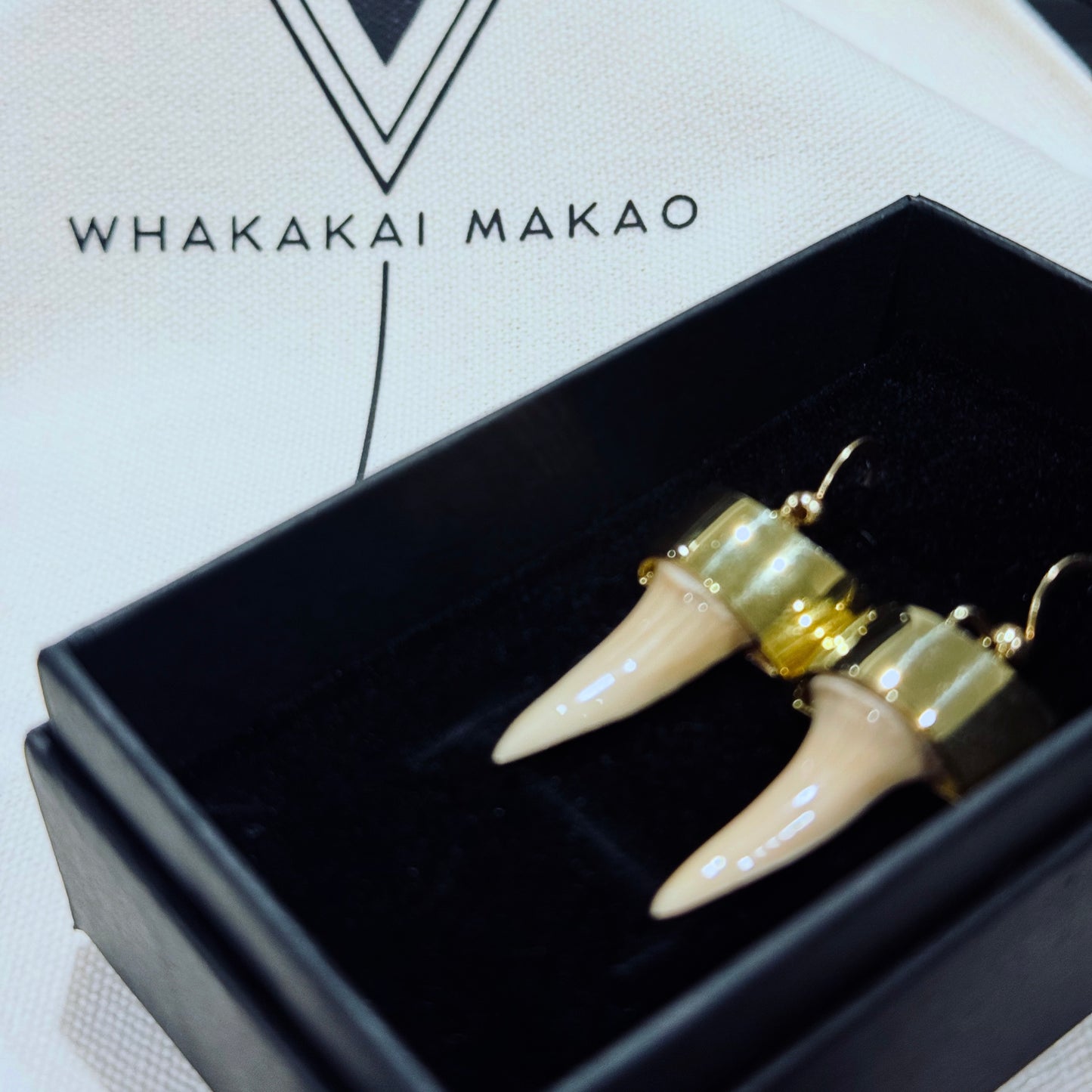 18k Gold Capped Mako - 3cm