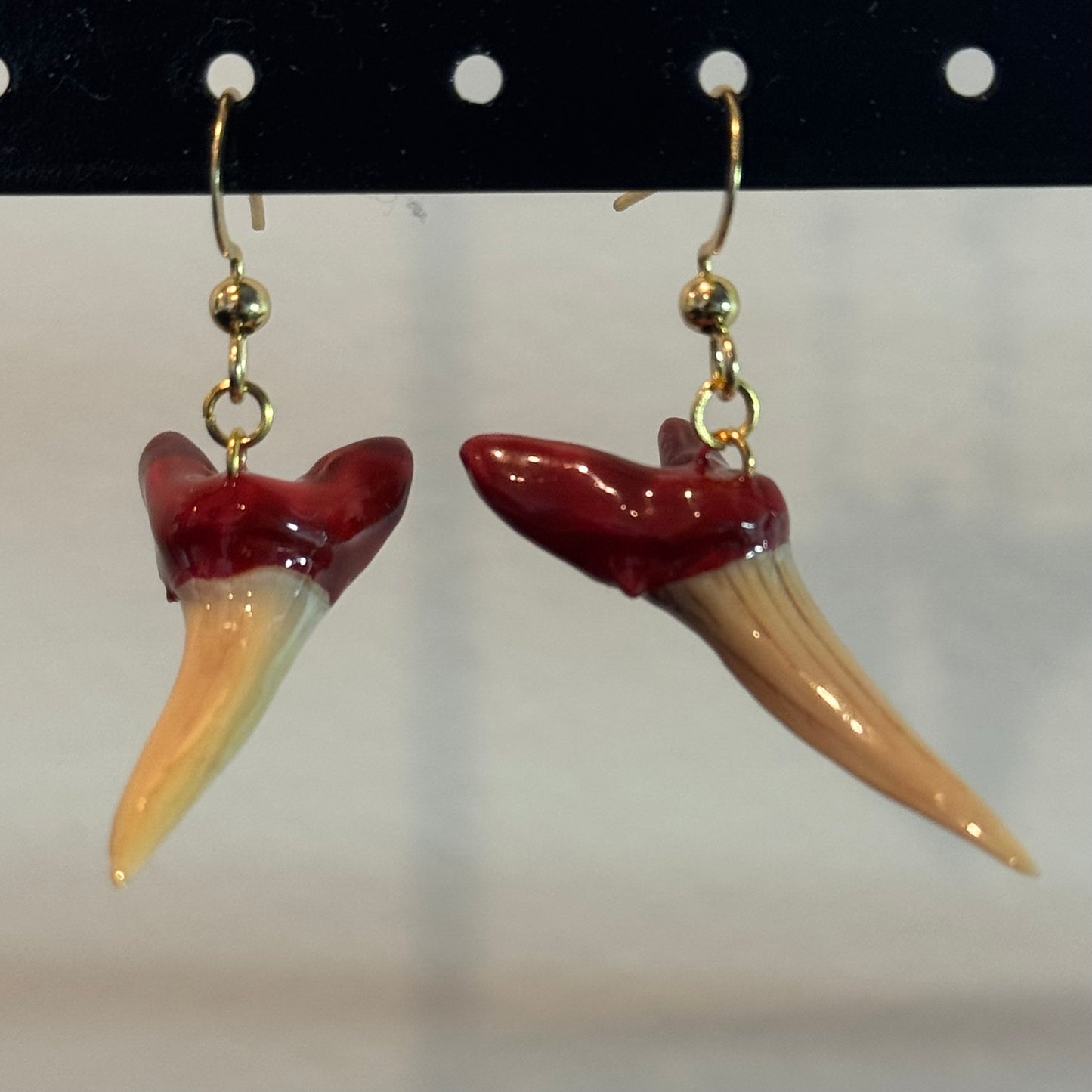 3.5cm Deep Red Tip Mako - PAIR